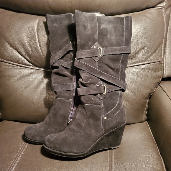 Bjorndal Shoes - Bjorndal Tendall black suede wedge boots size 9